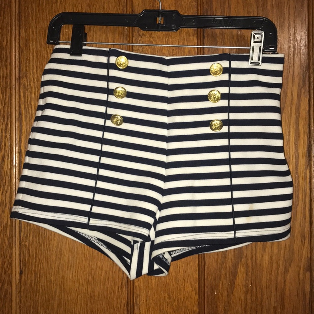 Striped shorts